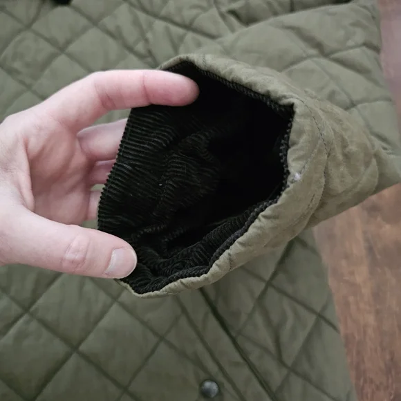 Lands' End Olive Green Quilted Jacket with Black Cordorouy Collar - Picture 8 of 10